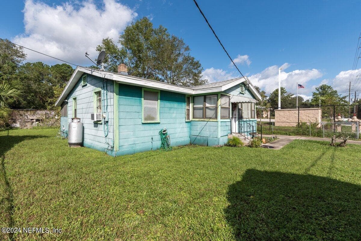 2636 FIRESTONE Road, Jacksonville, FL 32210 2