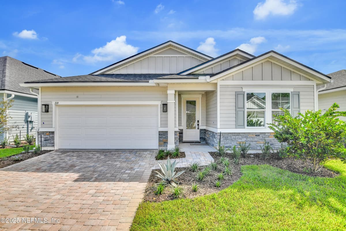219 THORNBERRY Way, Palm Coast, FL 32164 2