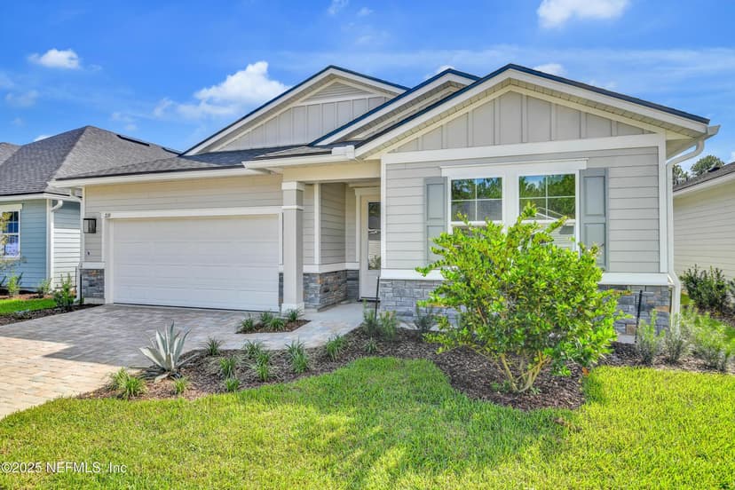 219 THORNBERRY Way, Palm Coast, FL 32164