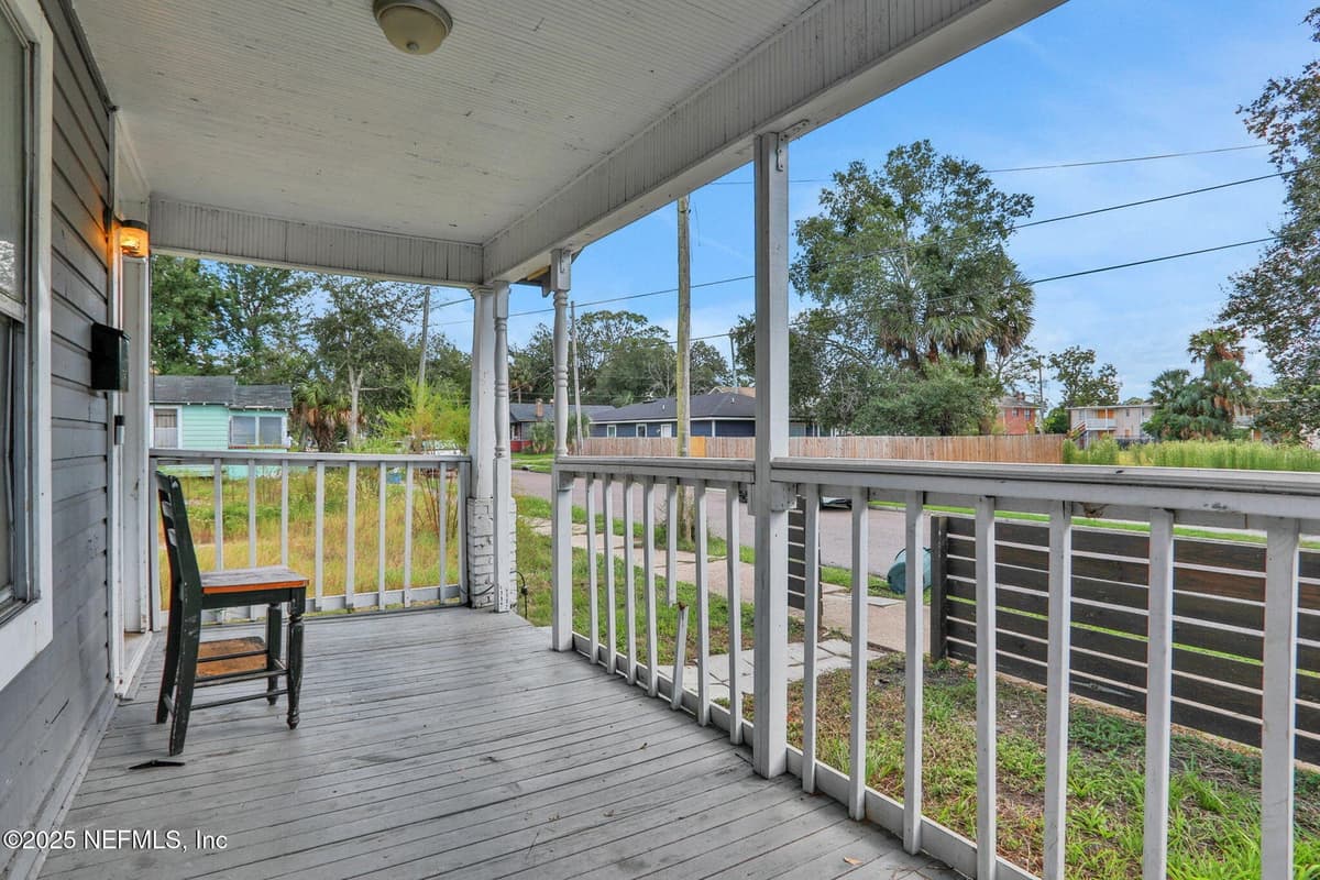 1421 GROTHE Street, Jacksonville, FL 32209 2