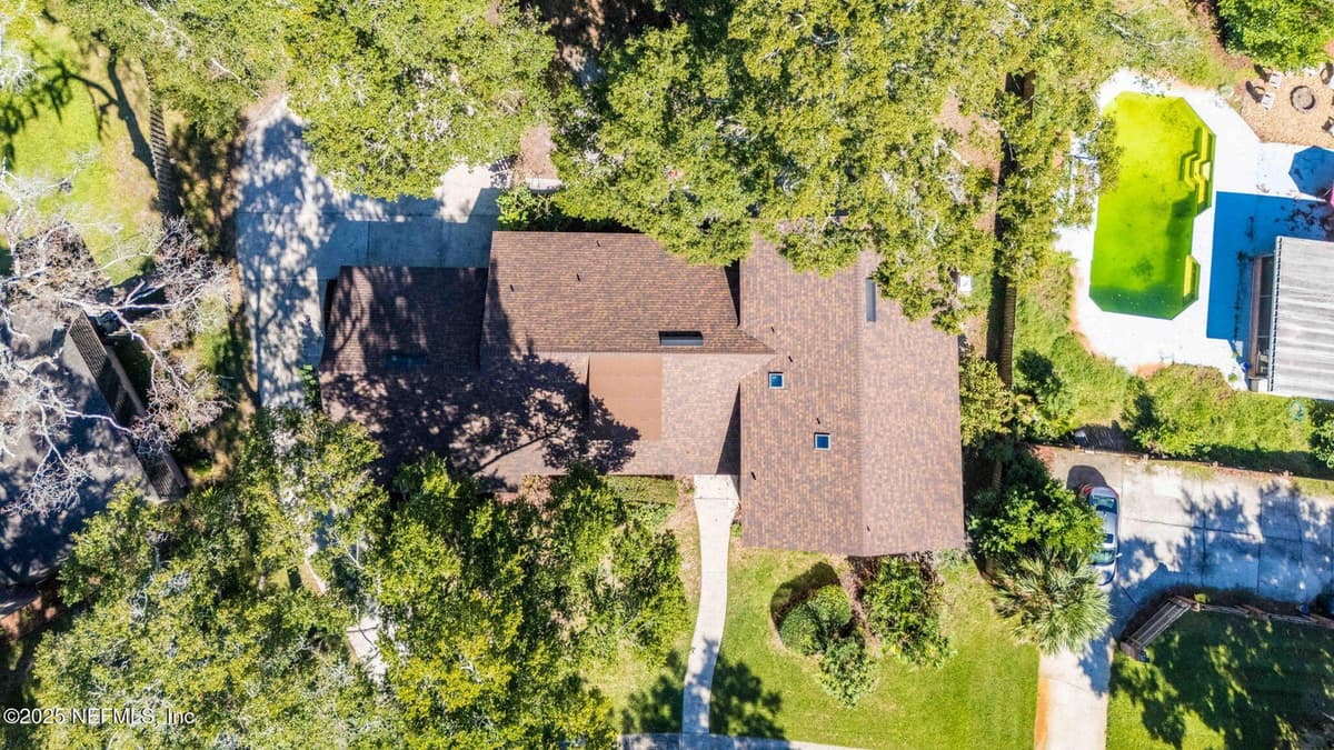 5477 BRIGHTWATER Lane, Jacksonville, FL 32277 3