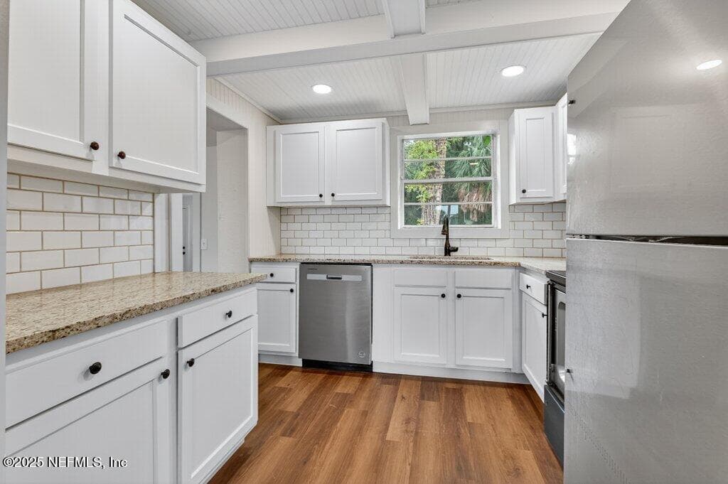 5719 HECKSCHER Drive, Jacksonville, FL 32226 2