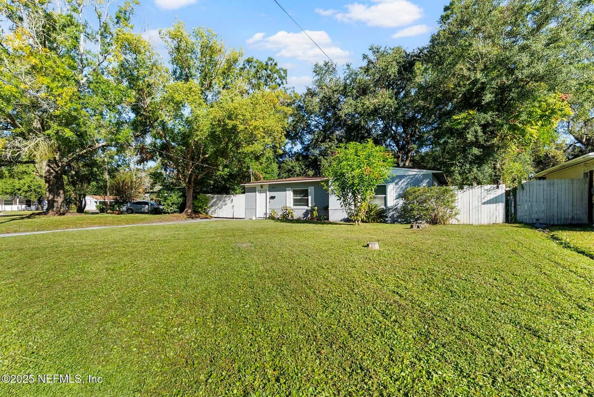 3609 MIMOSA Drive, Jacksonville, FL 32207 2