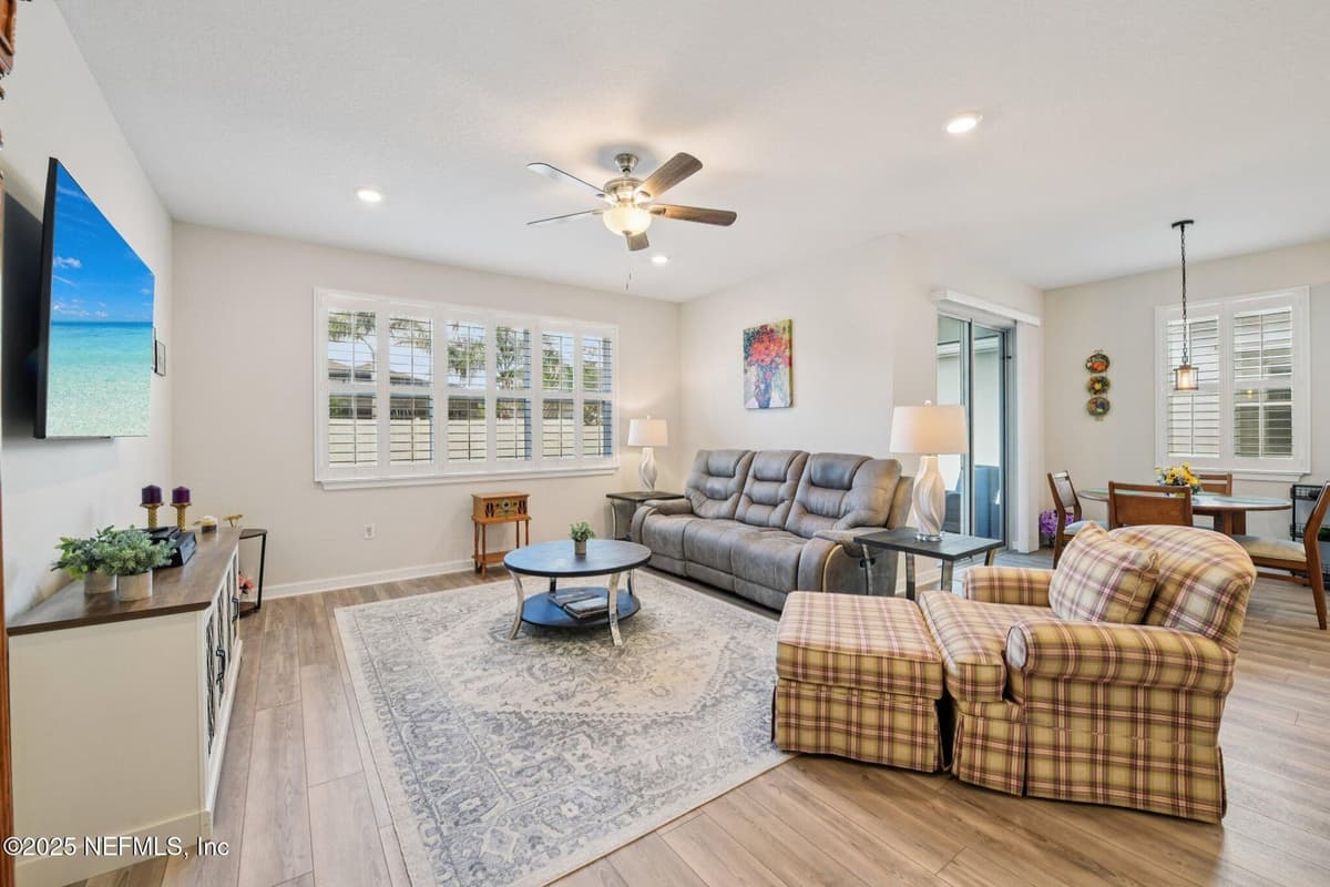 3086 GREEN PARK Drive, DeLand, FL 32724 3
