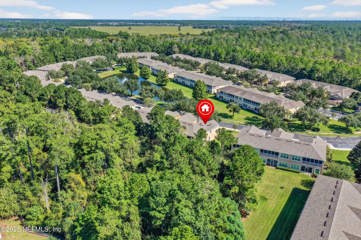 8495 LITTLE SWIFT Circle, Jacksonville, FL 32256 2
