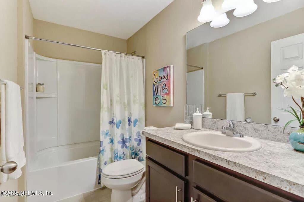 1308 LAKE SHORE Boulevard, Jacksonville, FL 32205 3