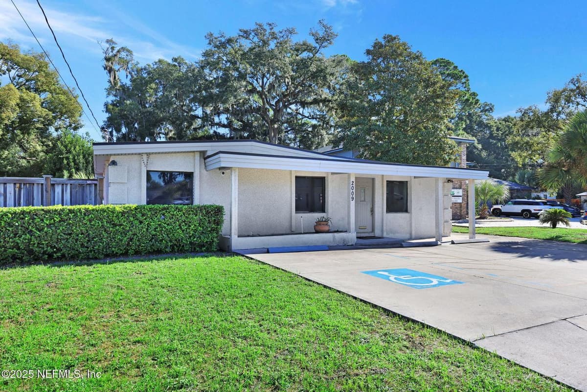 2009 ART MUSEUM Drive, Jacksonville, FL 32207 2