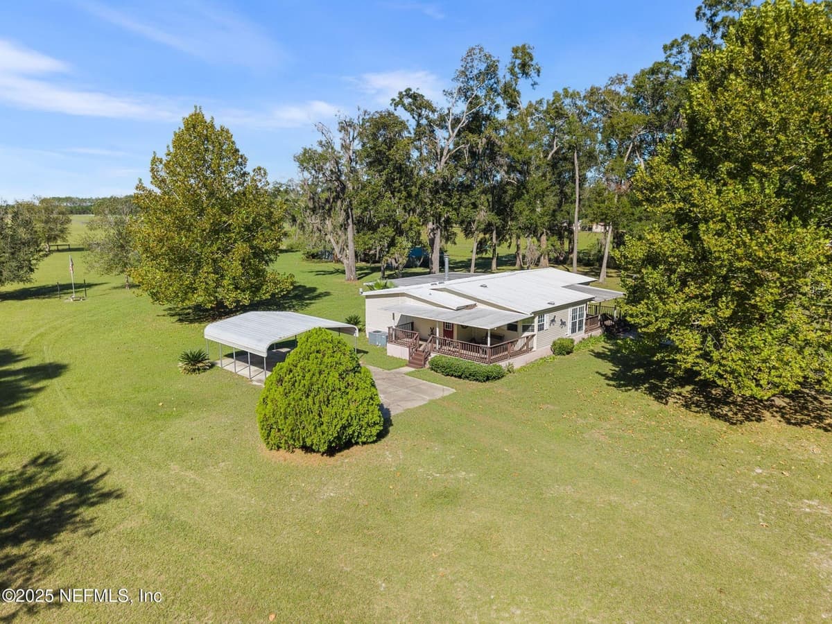 27061 29TH Road, Branford, FL 32008 3