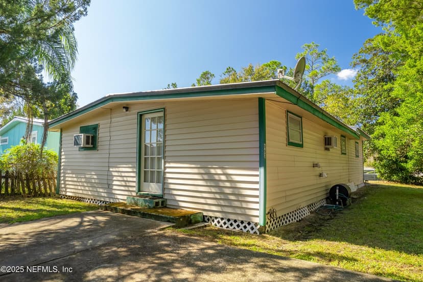 663 CARLIN Road, Satsuma, FL 32189
