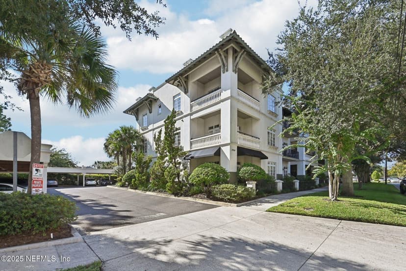 2064 HERSCHEL Street 106, Jacksonville, FL 32204