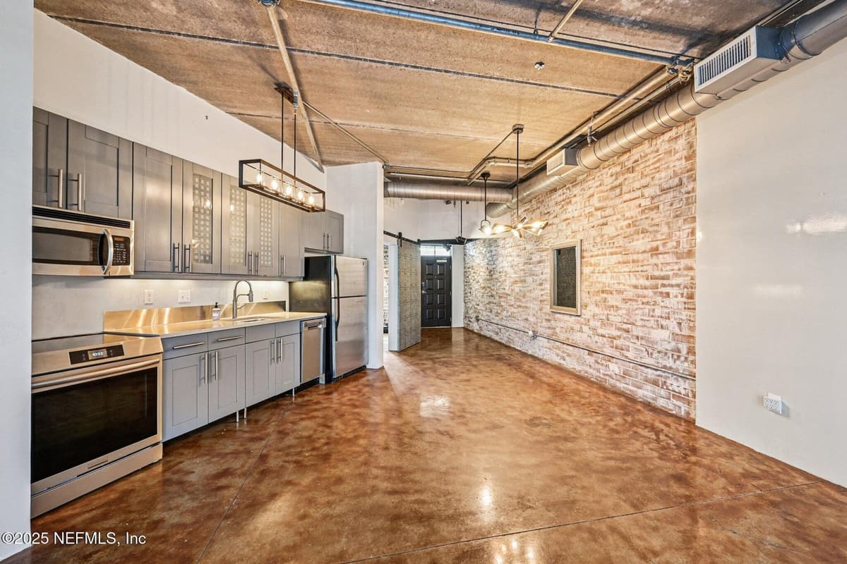 2064 HERSCHEL Street 106, Jacksonville, FL 32204 2