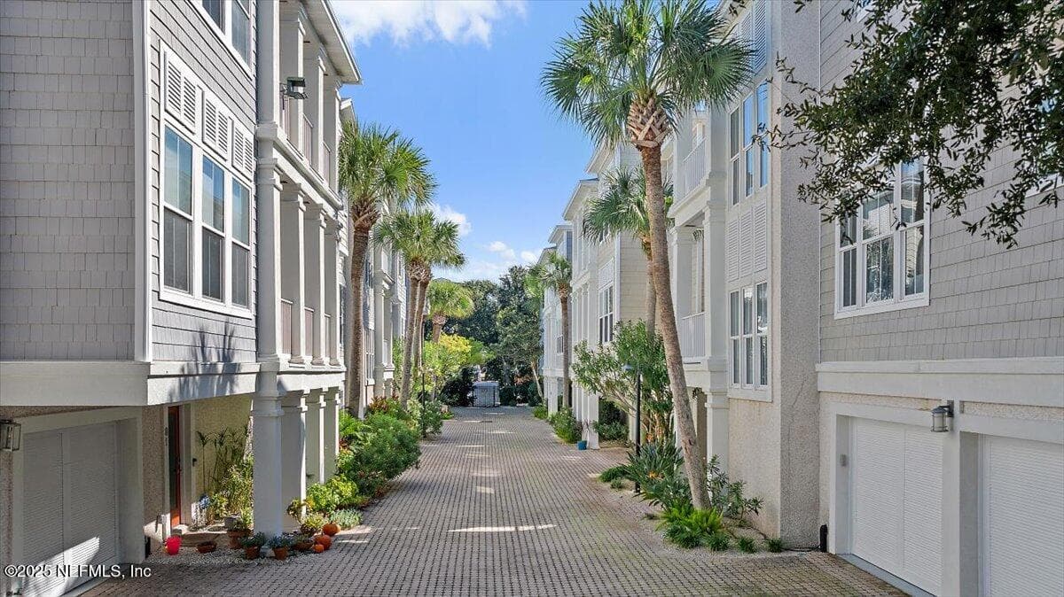 80 BEACH COTTAGE Lane 201, Atlantic Beach, FL 32233 2