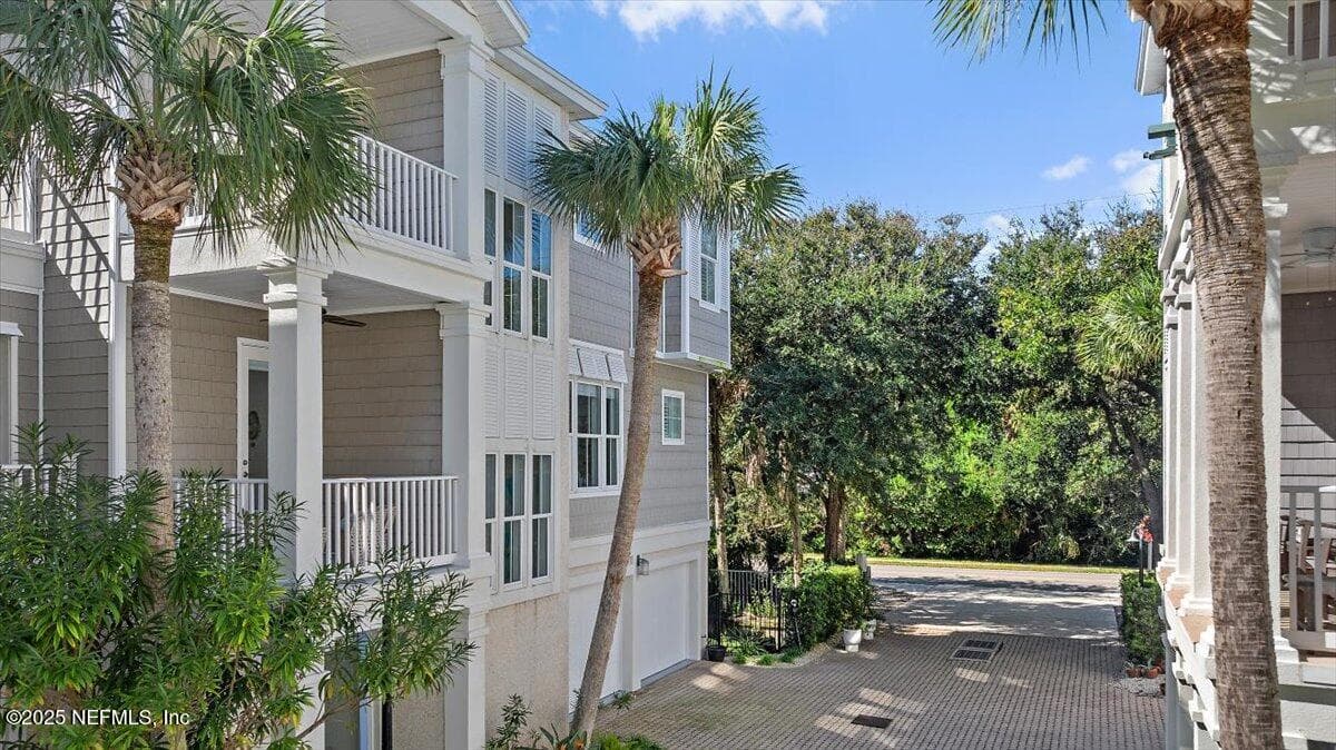 80 BEACH COTTAGE Lane 201, Atlantic Beach, FL 32233 3