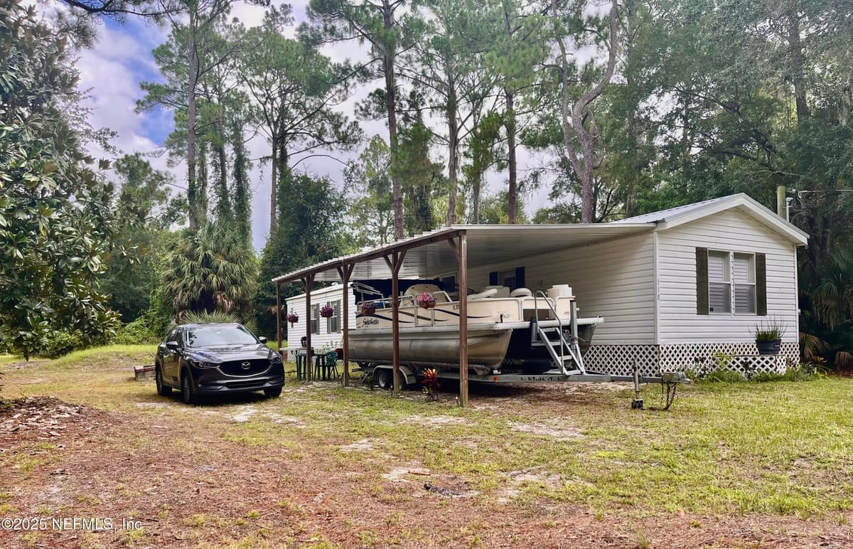 118 JULY Avenue, Georgetown, FL 32139 2