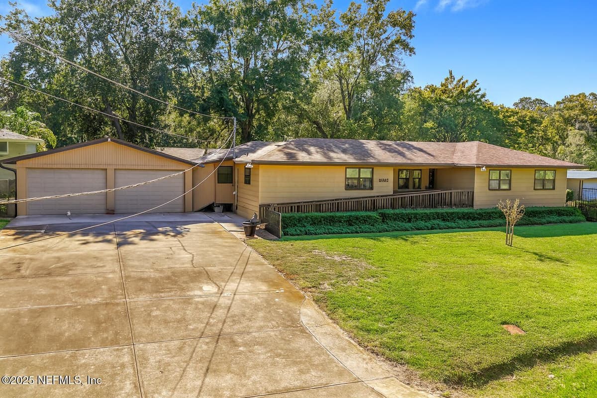 1454 WINNEBAGO Avenue, Jacksonville, FL 32210 2