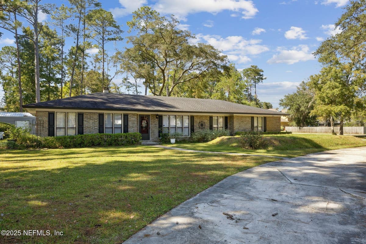 15076 CAPE Drive E, Jacksonville, FL 32226 3