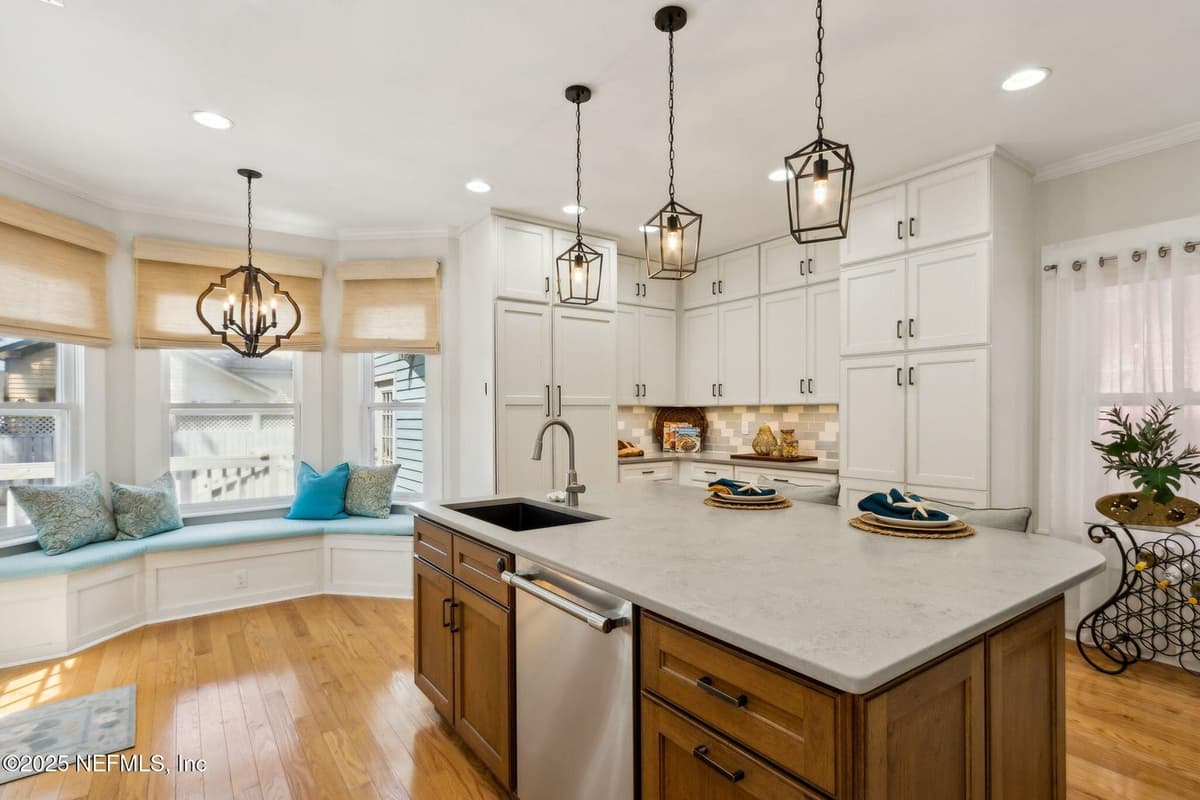 111 S 6TH Street, Fernandina Beach, FL 32034 2