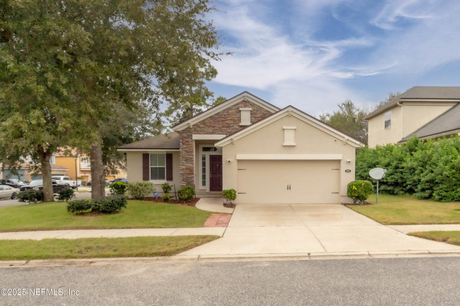 211 AMBER RIDGE Road, Jacksonville, FL 32218