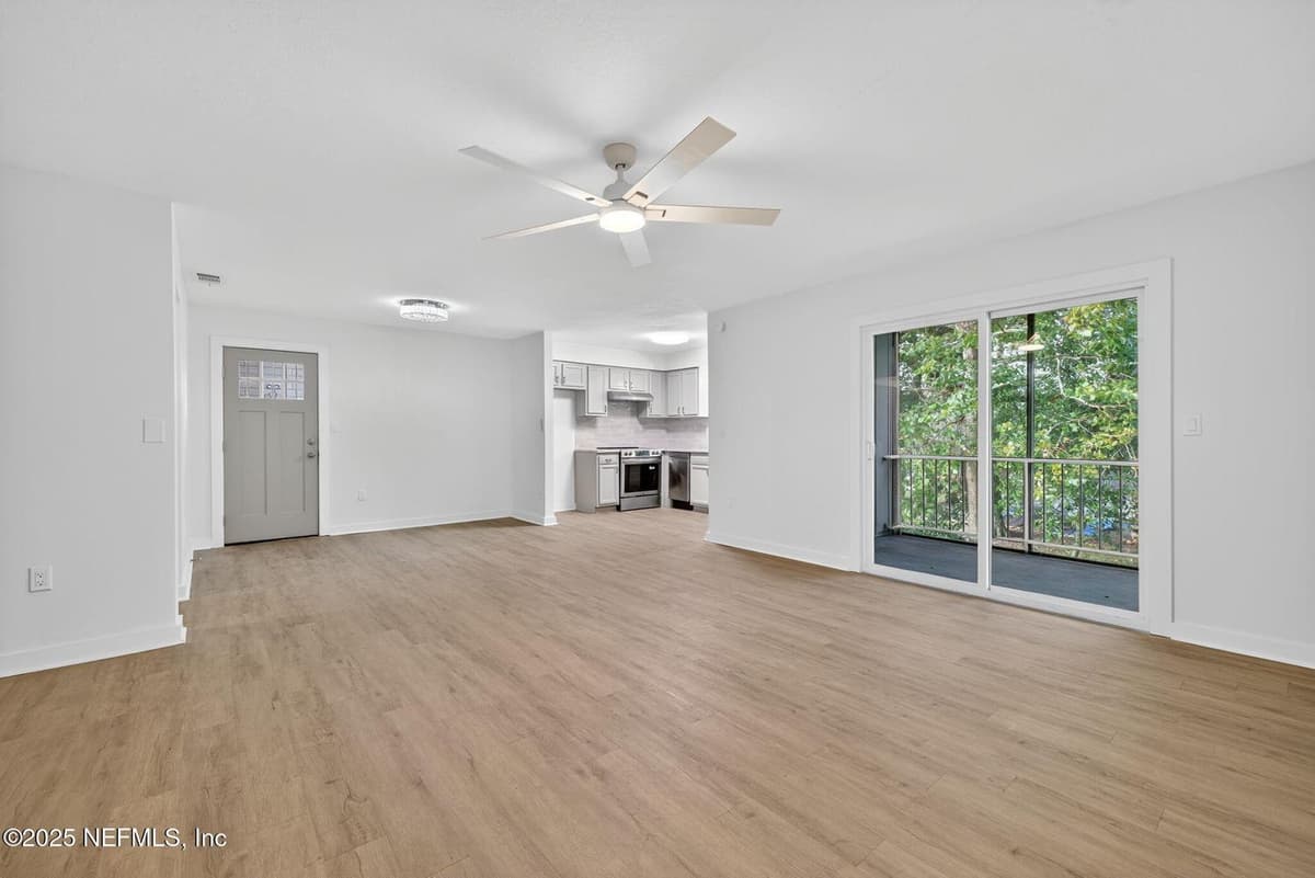 5201 ATLANTIC Boulevard 74, Jacksonville, FL 32207 3