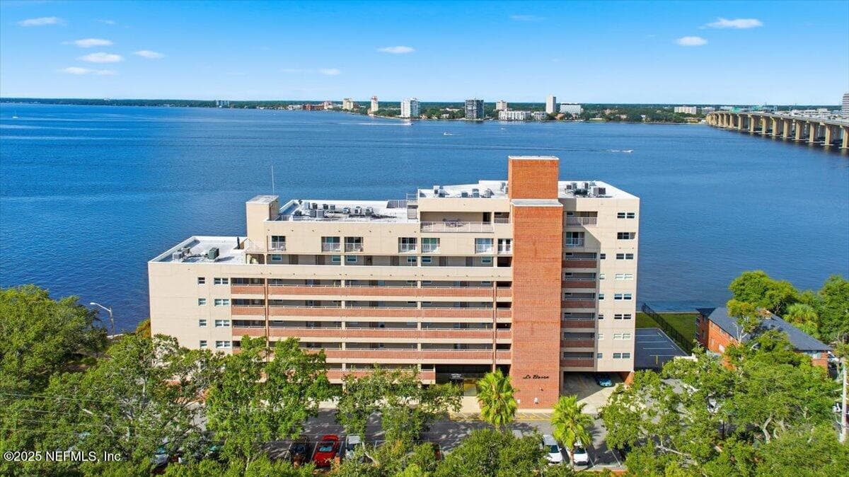 1524 LE BARON Avenue 1524, Jacksonville, FL 32207