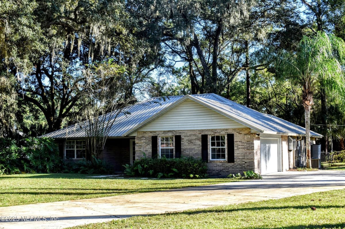101 ROBERTS Court, Palatka, FL 32177 3