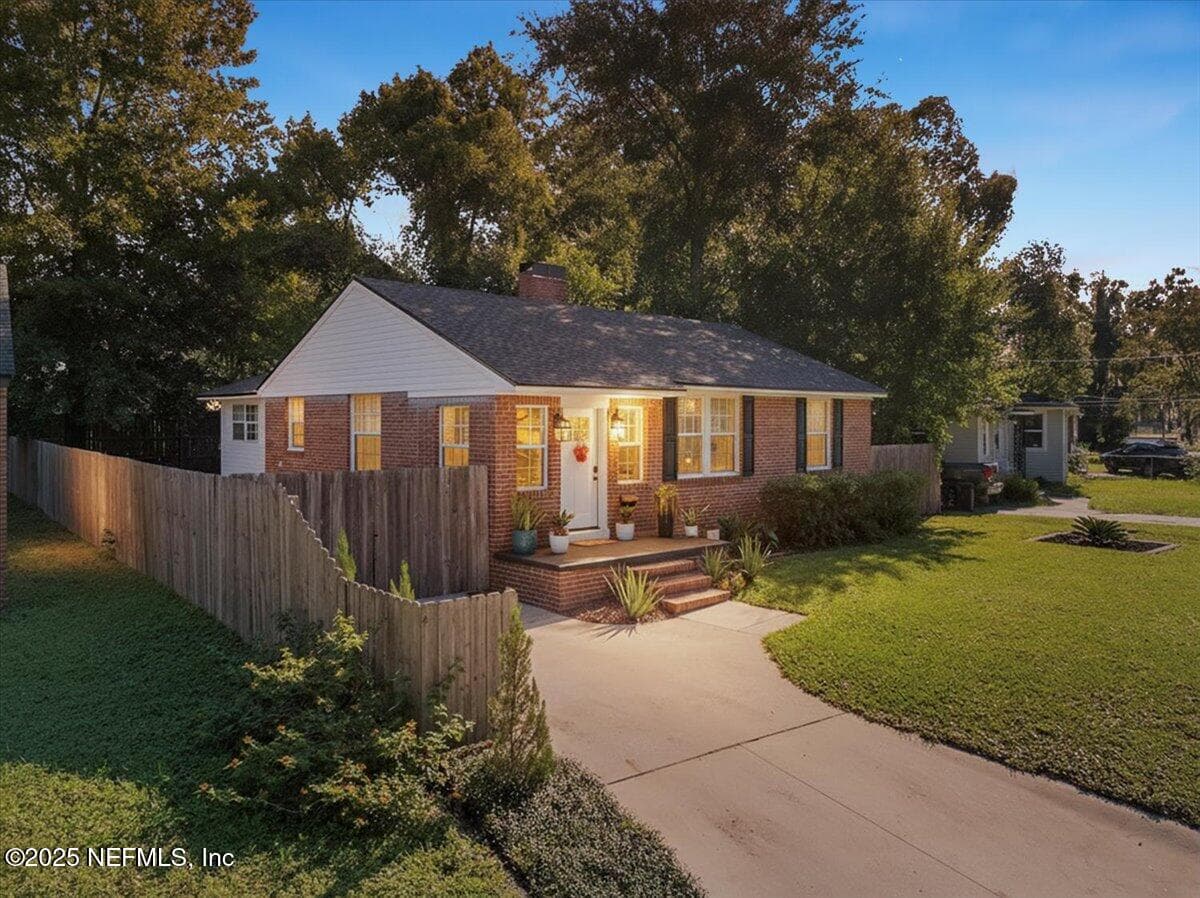 1037 S FAIRWOOD Lane, Jacksonville, FL 32205 2