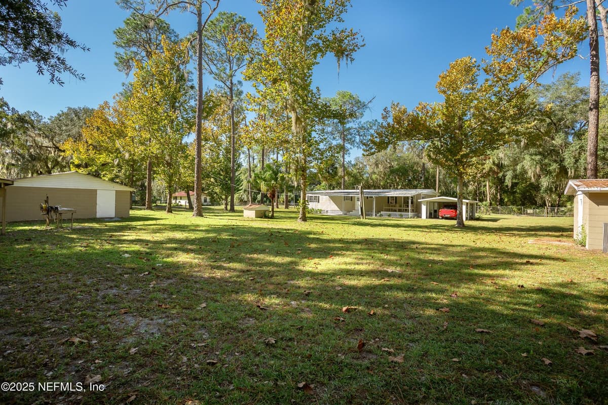 600 PALMETTO Street, Welaka, FL 32193 3