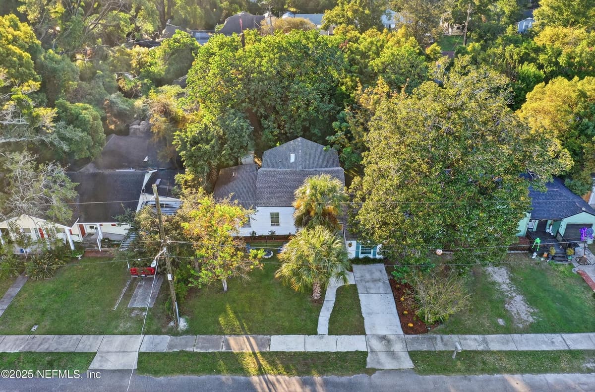 2712 CHERRYWOOD Road, Jacksonville, FL 32210 3