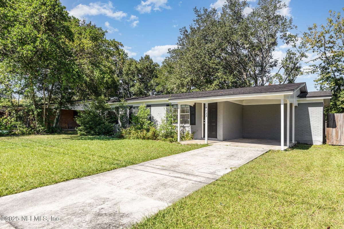 7433 LEROY Drive, Jacksonville, FL 32244 3