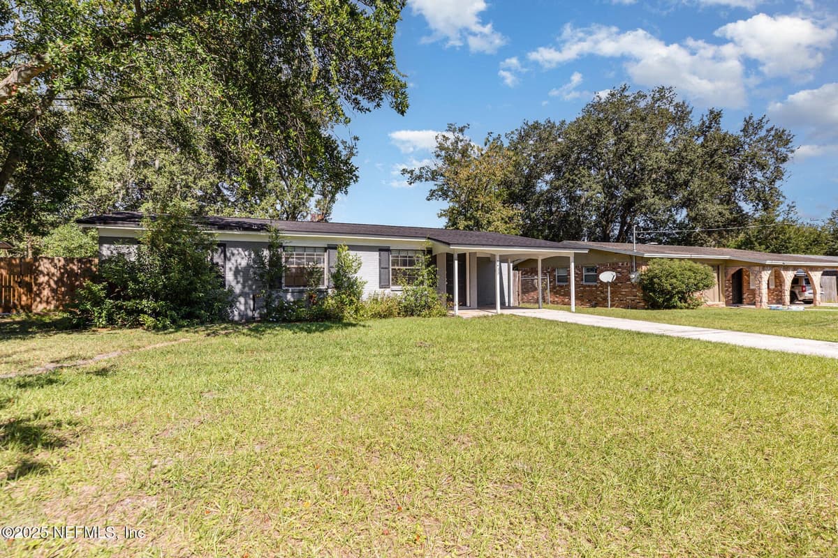7433 LEROY Drive, Jacksonville, FL 32244 2
