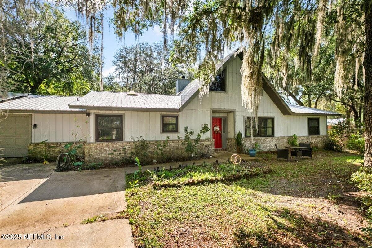 407 LAKESHORE Drive, Starke, FL 32091 3
