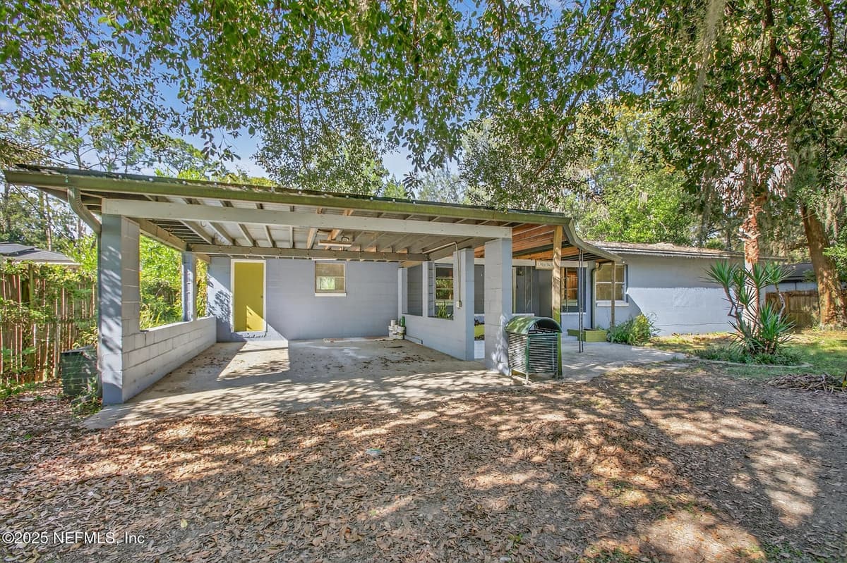 5164 EULACE Road, Jacksonville, FL 32210 3