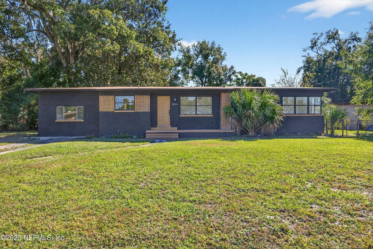 1824 RUGBY Road, Jacksonville, FL 32208
