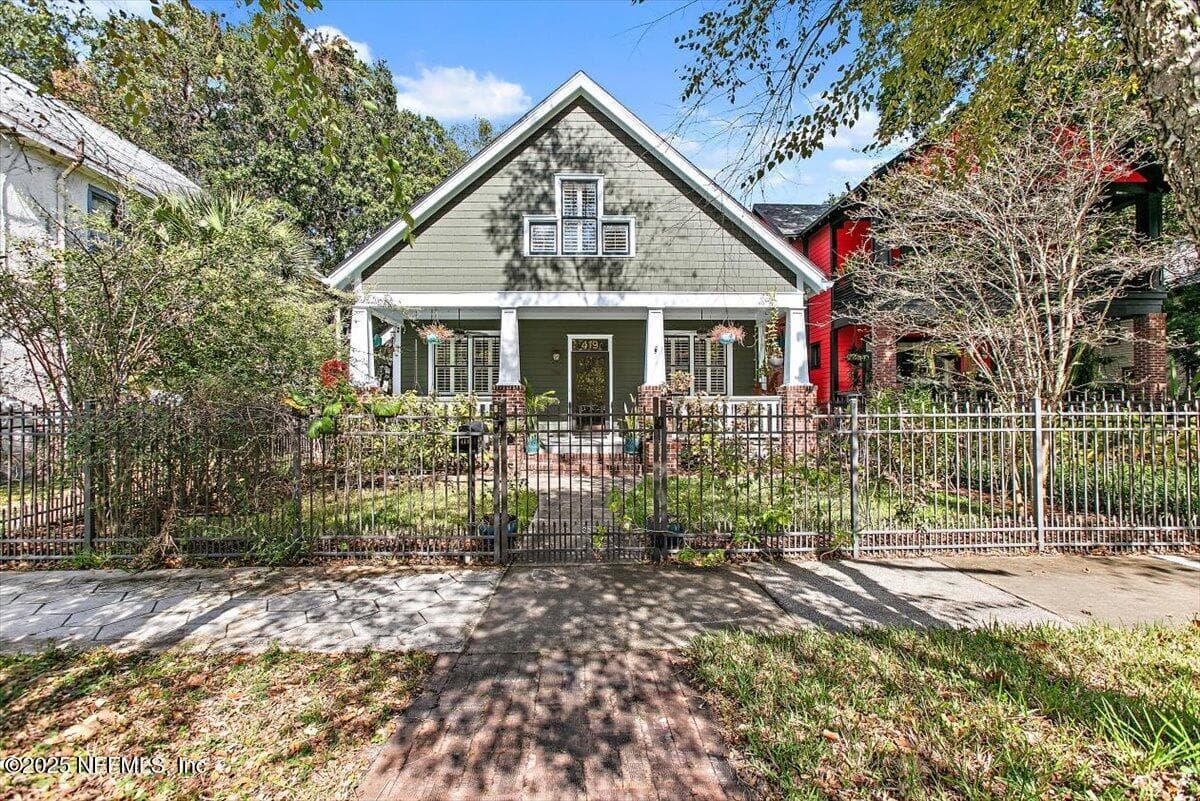 419 E 6TH Street, Jacksonville, FL 32206