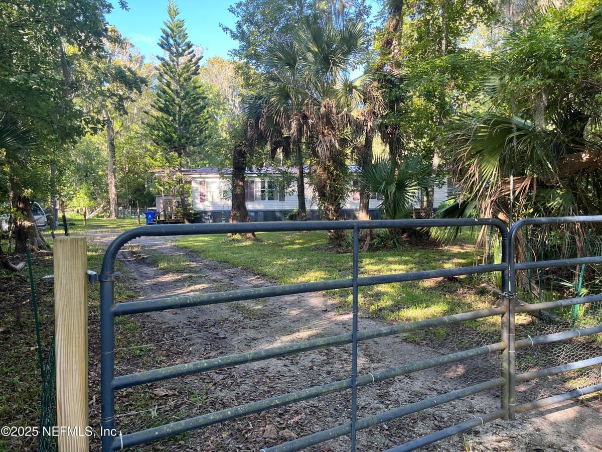 5125 AVENUE D, St. Augustine, FL 32095 3