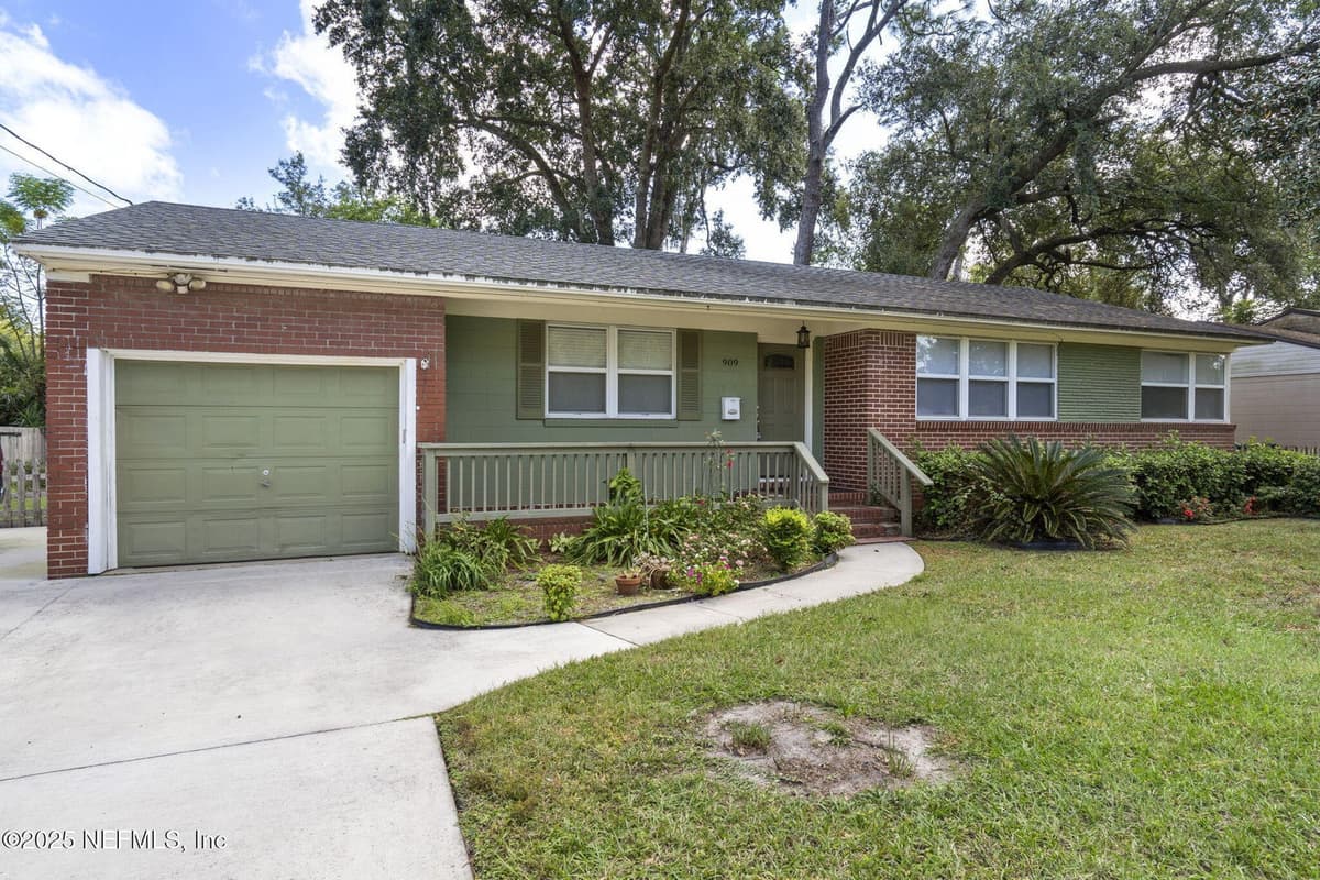 909 ARLINGWOOD Avenue, Jacksonville, FL 32211 3