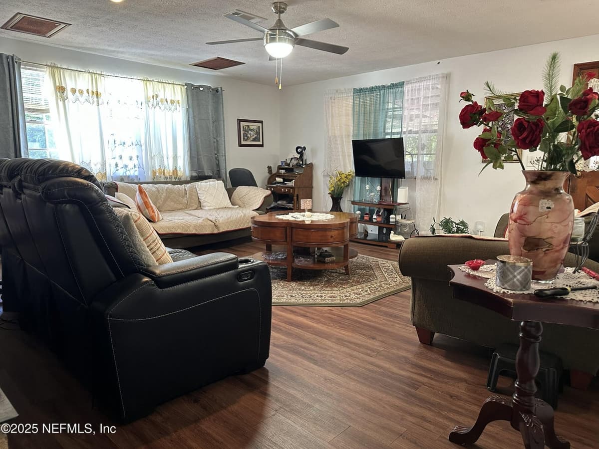 3617 BUNNELL Drive, Jacksonville, FL 32246 3