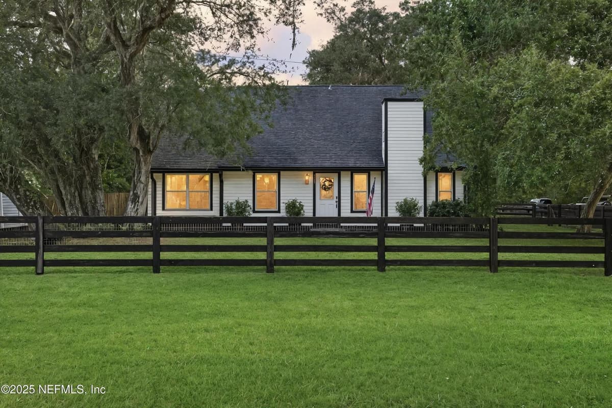 900 MICKLER Boulevard, St. Augustine, FL 32080 2