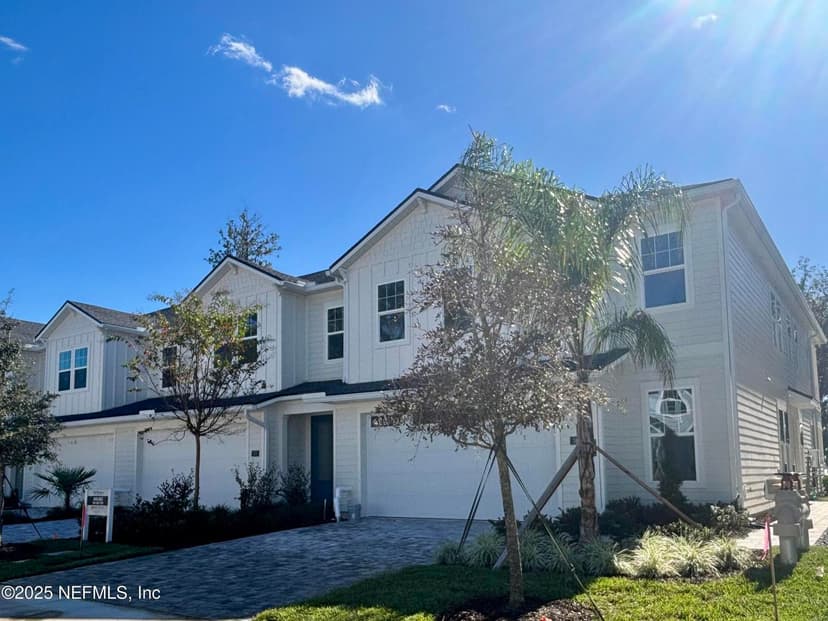 349 OAKMOSS Drive, St. Johns, FL 32259