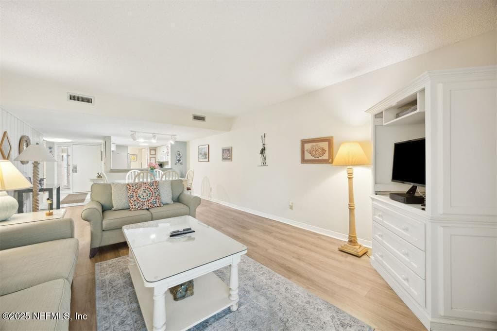 2021 BEACH WOOD Road, Fernandina Beach, FL 32034 2