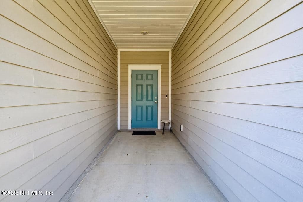 1105 BEACH DUNE Drive, Jacksonville, FL 32233 3