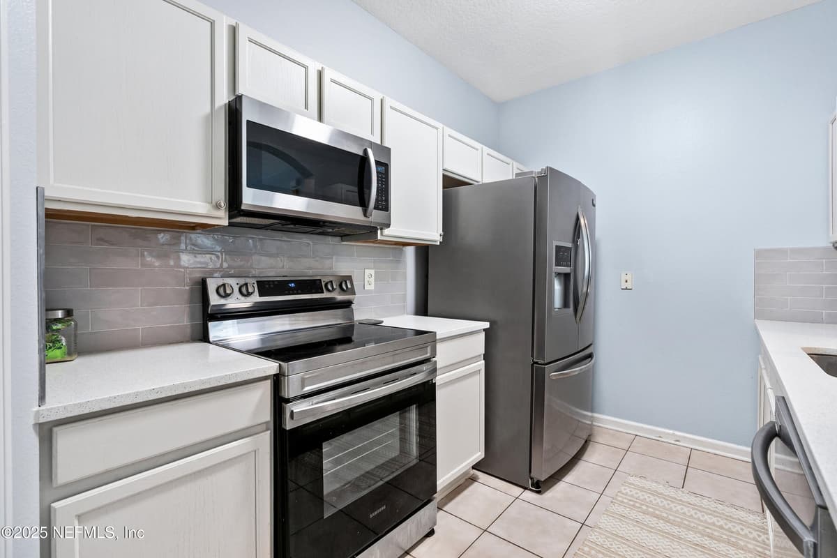 10550 BAYMEADOWS Road 507, Jacksonville, FL 32256 3