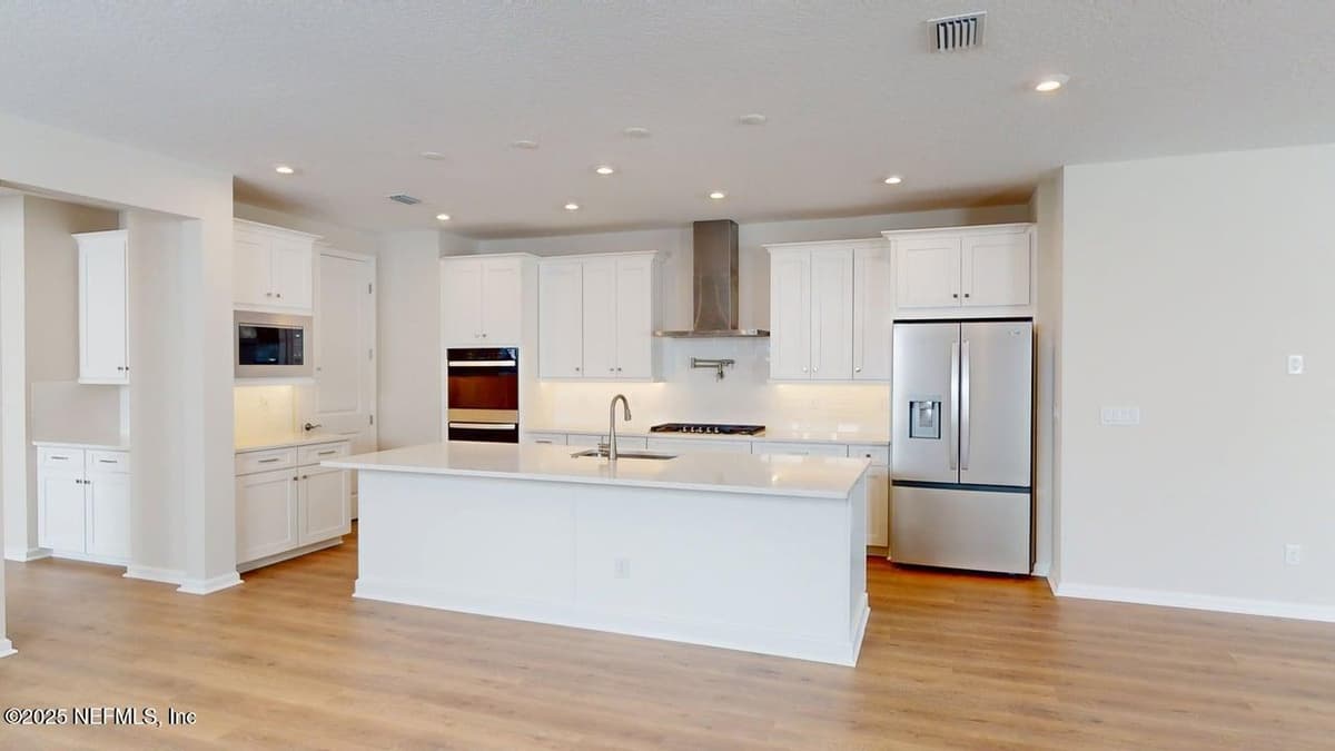 125 CRAFTON Circle, St. Johns, FL 32259 3