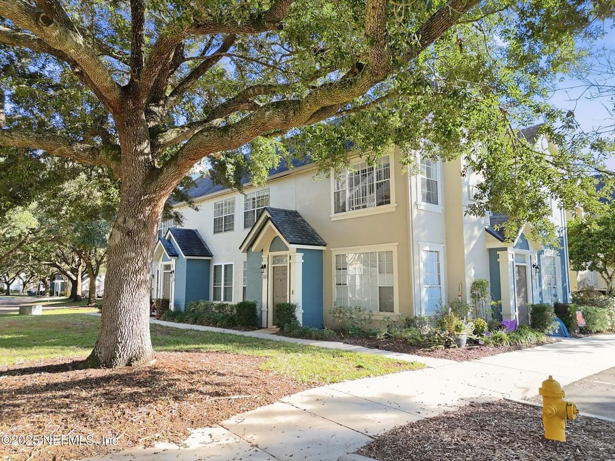 13703 RICHMOND PARK Drive N 1506, Jacksonville, FL 32224 2