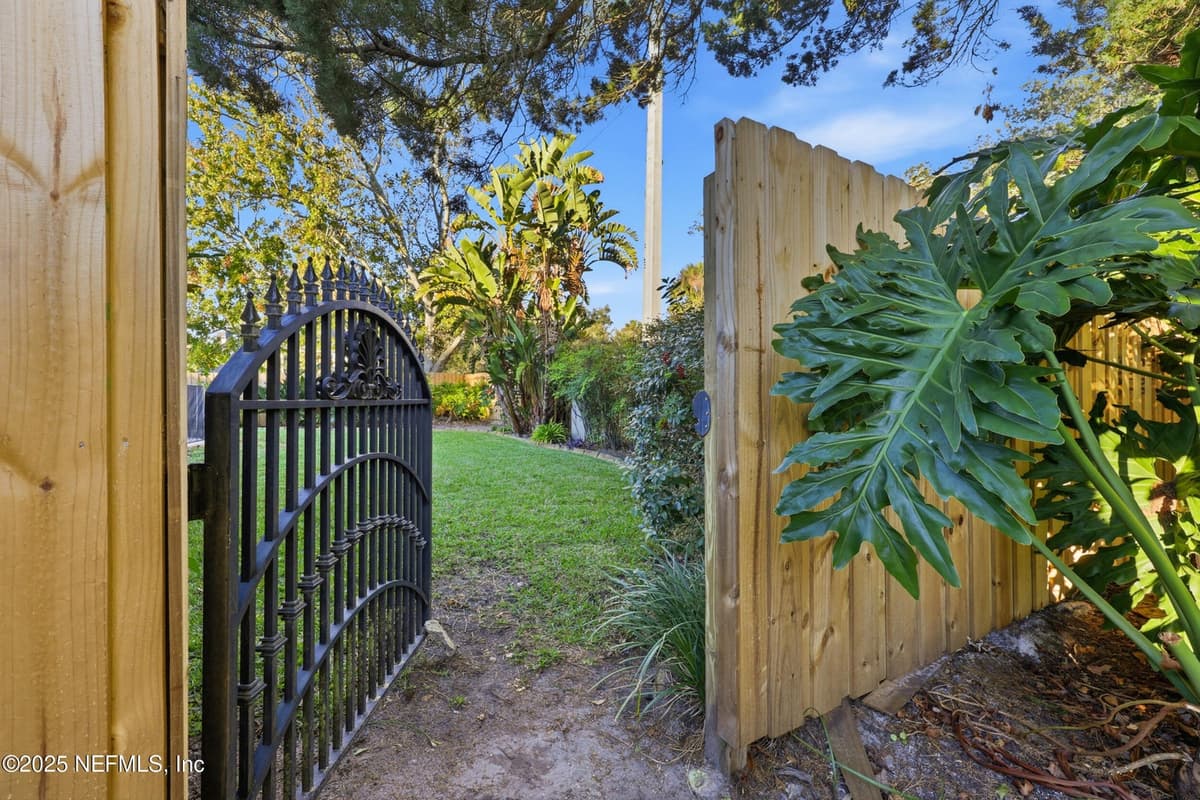 1525 MARSHSIDE Drive, Jacksonville Beach, FL 32250, Jacksonville Beach, FL - photo 3