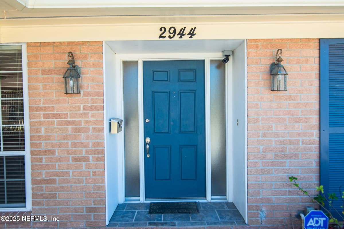 2944 MADRID Avenue E, Jacksonville, FL 32217 2