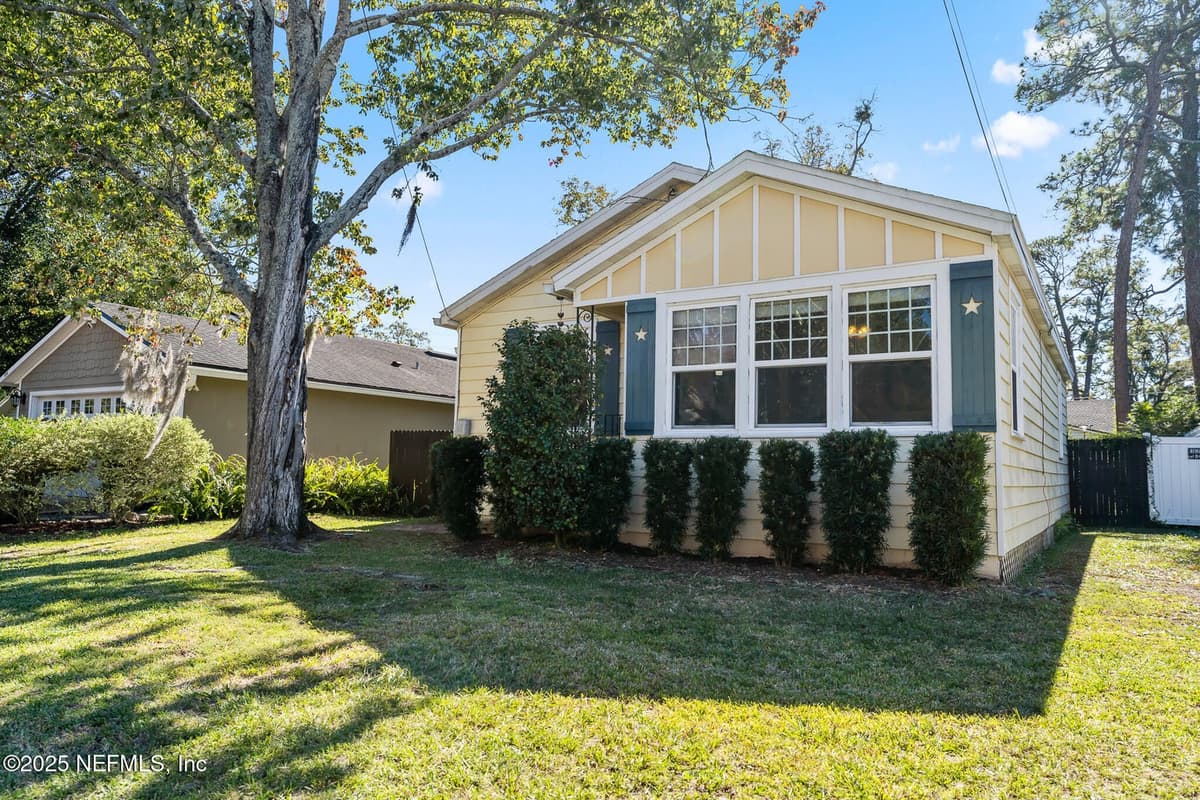 4612 POLARIS Street, Jacksonville, FL 32205 3