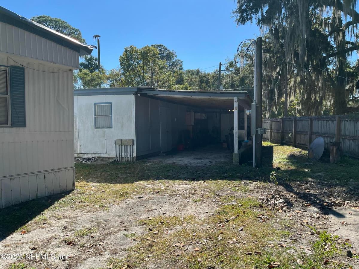 101 HUMMINGBIRD Trail, Crescent City, FL 32112 3