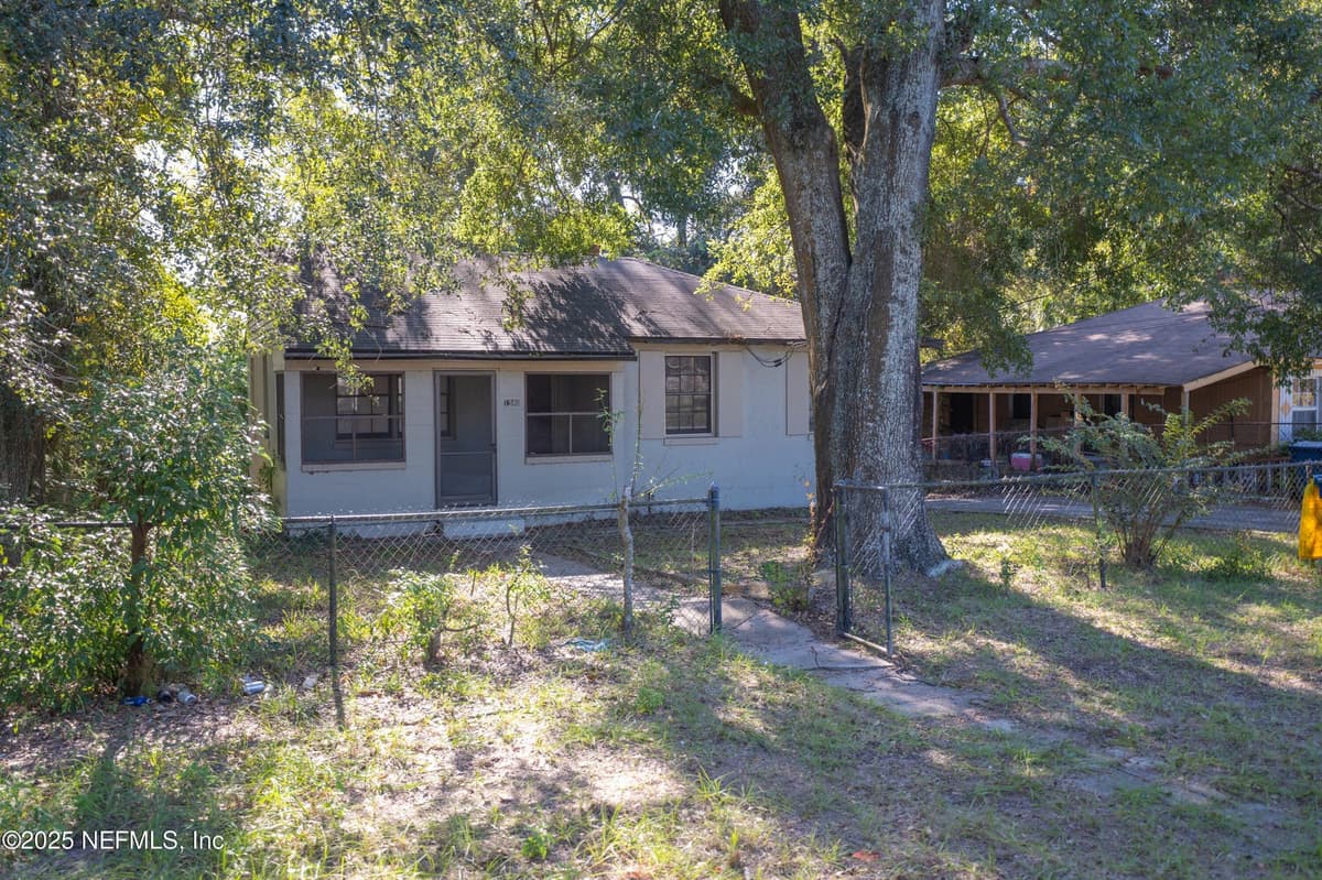 1340 CARVILL Avenue, Jacksonville, FL 32208 3