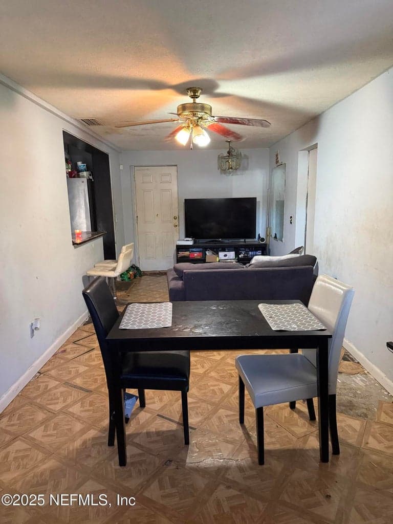 5132 BATLEY Road, Jacksonville, FL 32210 2